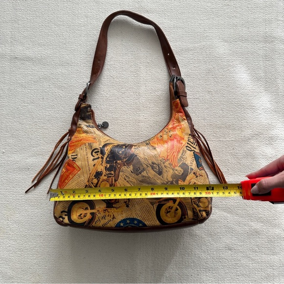 Bertotti - Leather Shoulder Bag - Picture 7 of 8